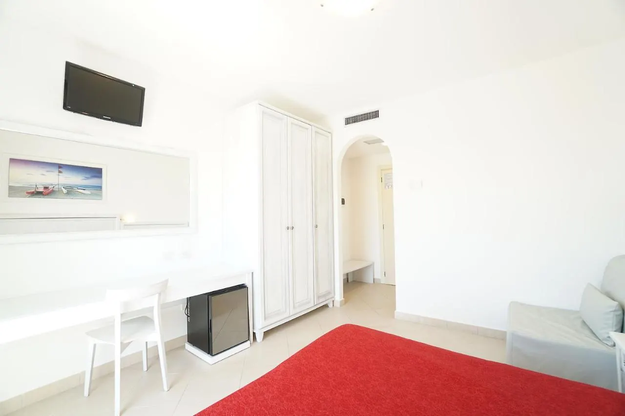 Hotel Pigalle Forte dei Marmi 0*,